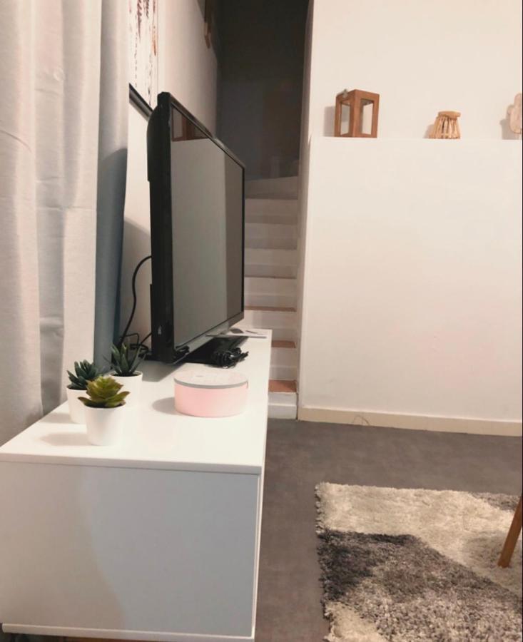 Maison Cosy Et Paisible Au Coeur De بوفيه المظهر الخارجي الصورة